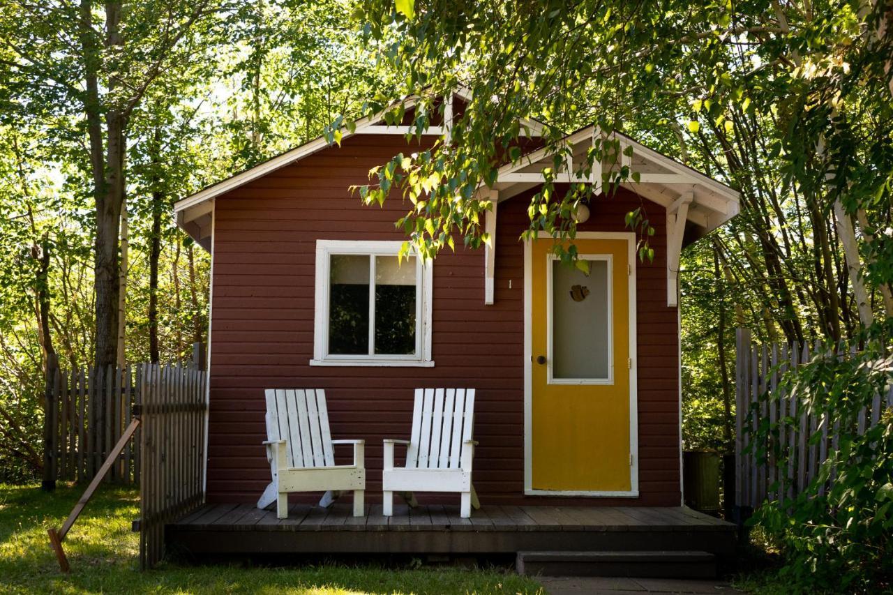Complexe D'Hebergement La Maison Touristique Dugas Caraquet Kültér fotó