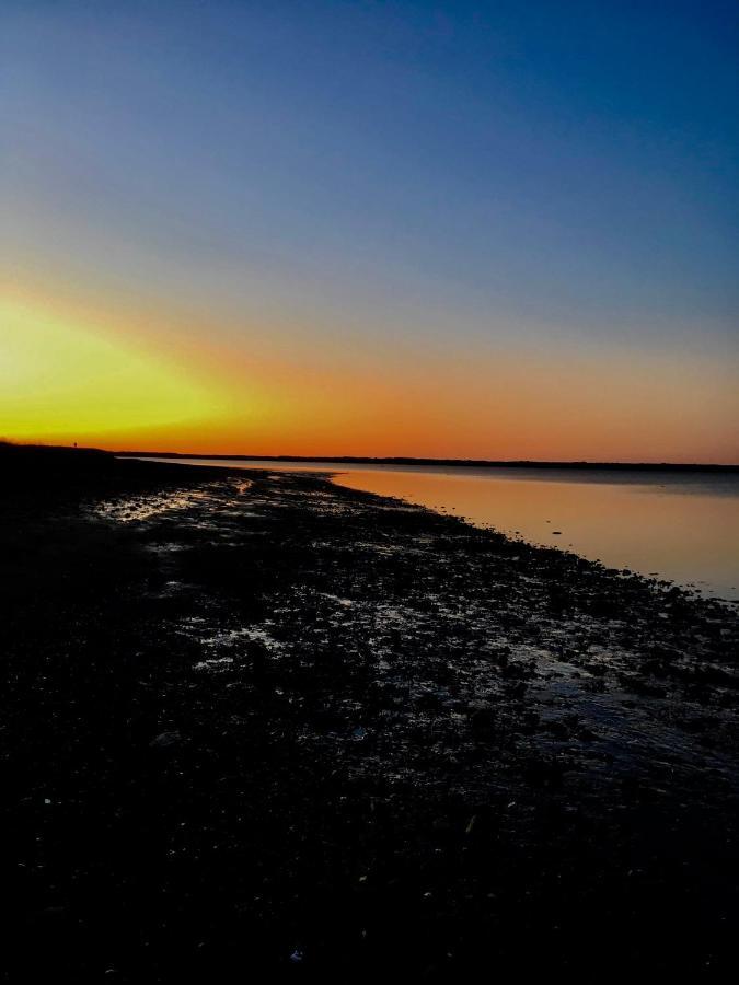 Complexe D'Hebergement La Maison Touristique Dugas Caraquet Kültér fotó